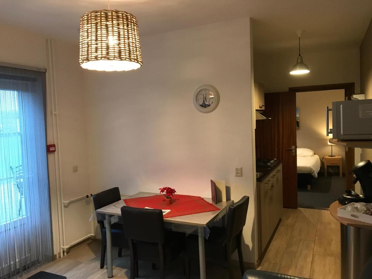 Appartementen De Zegelskoel Heijenrath エクステリア 写真